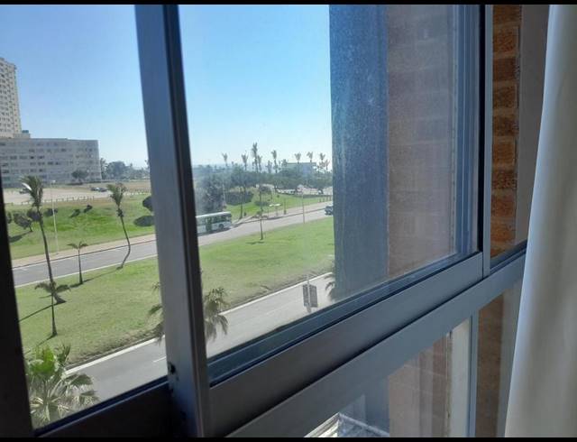 3 BEDROOM APARTMENT FOR SALE IN NORTH BEACH